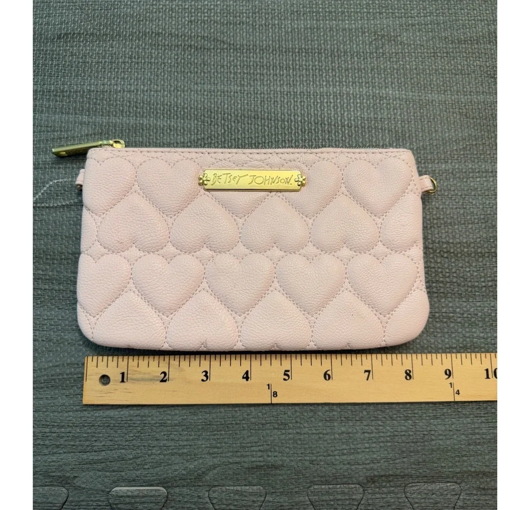 Betsey Johnson betsey johnson
